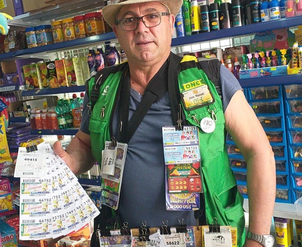 José Manuel Cortés, vendedor de la ONCE en Marbella