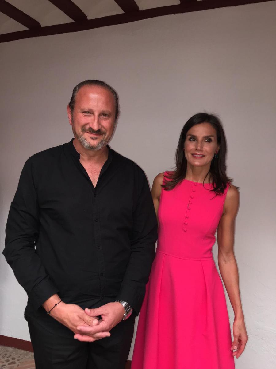 S.M. la Reina doña Letizia felicitó al actor gaditano Josema Gómez por su interpretación