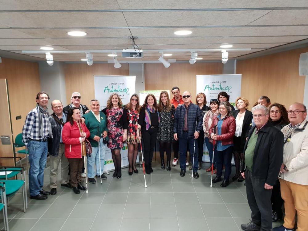 Jornada bastón rojo y blanco en Almería