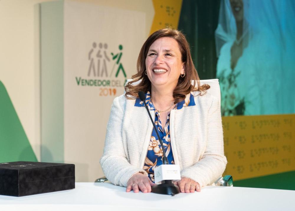 Dolores López desempeña la función de vendedora desde febrero de 2016