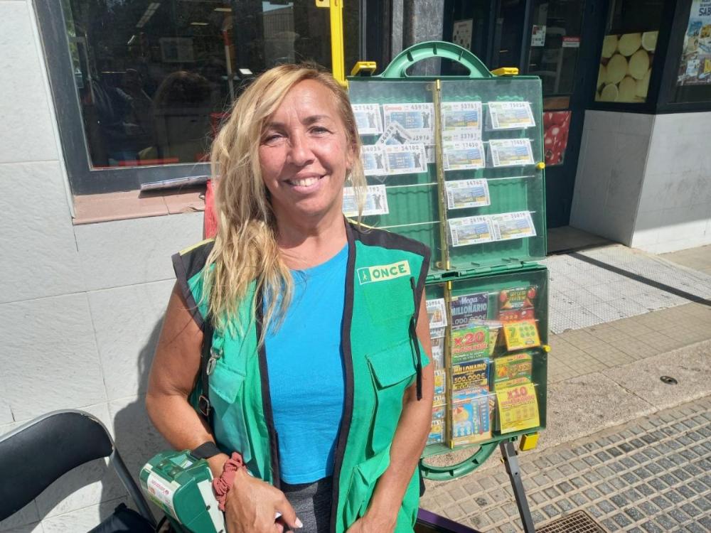Mercedes Baeza, vendedora de la ONCE en Málaga
