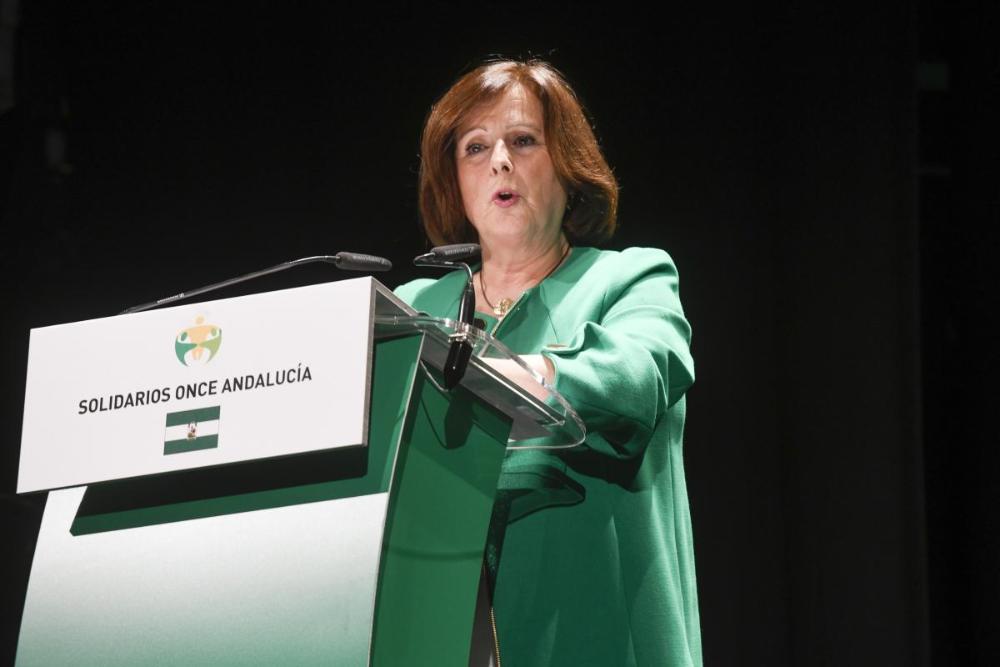 "No hay una institución en el mundo que haga la labor que hace la ONCE", dijo la consejera de Igualdad y Políticas Sociales de la Junta de Andalucía, María José Sánchez Rubio, al inicio de la Gala