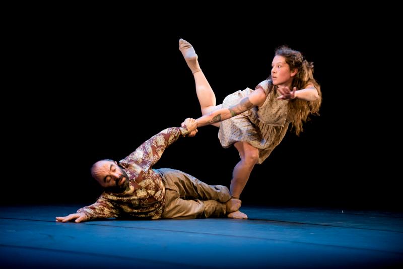 Actuación del Colectivo 'El Brote', primer premio del Festival Escena Mobile 2017