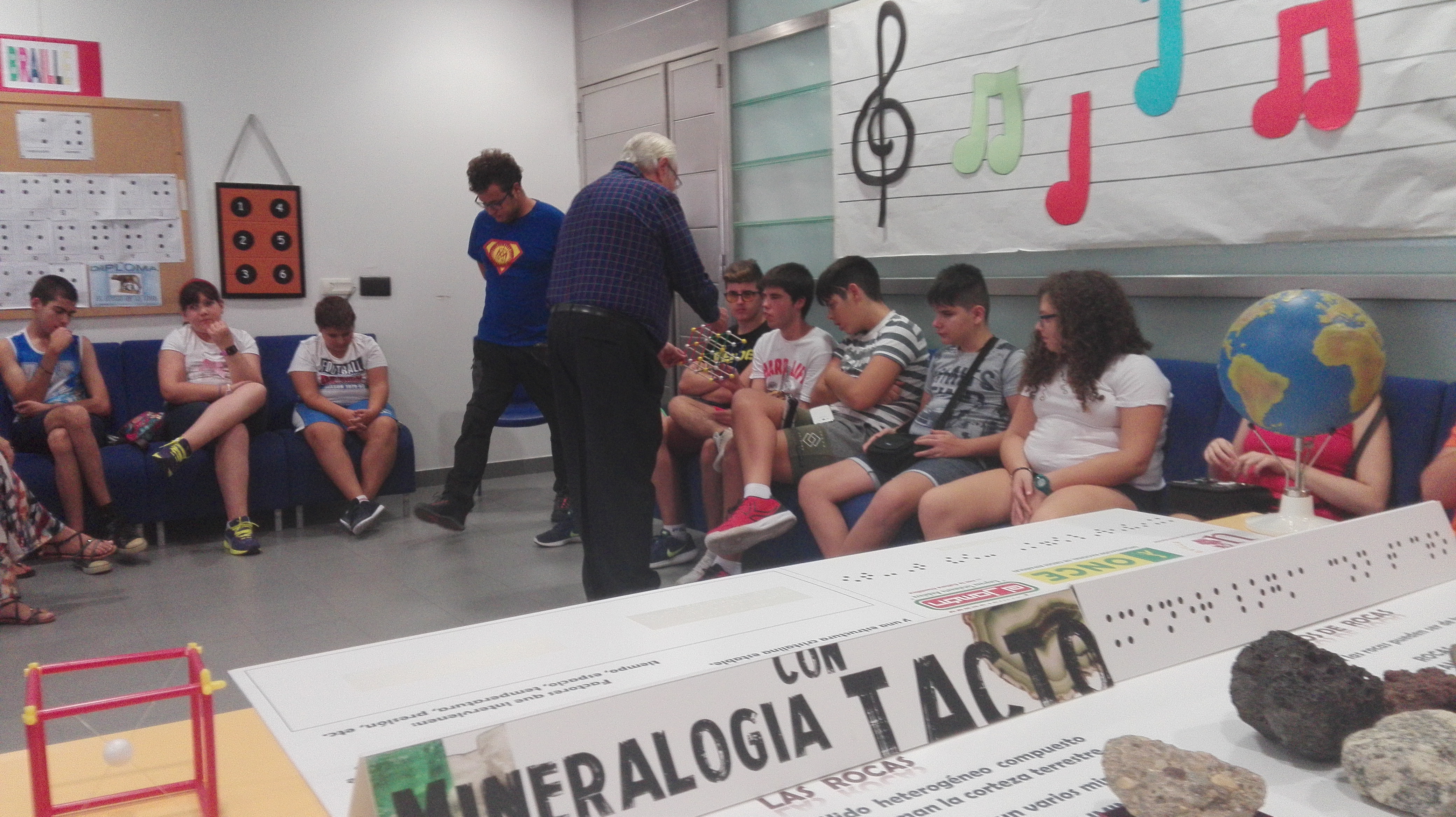 secc_ponteapunto1.jpg