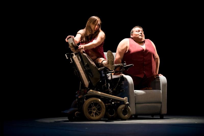 Actuación de la Compañía Jaume & Iris, tercer premio del Festival Escena Mobile 2017