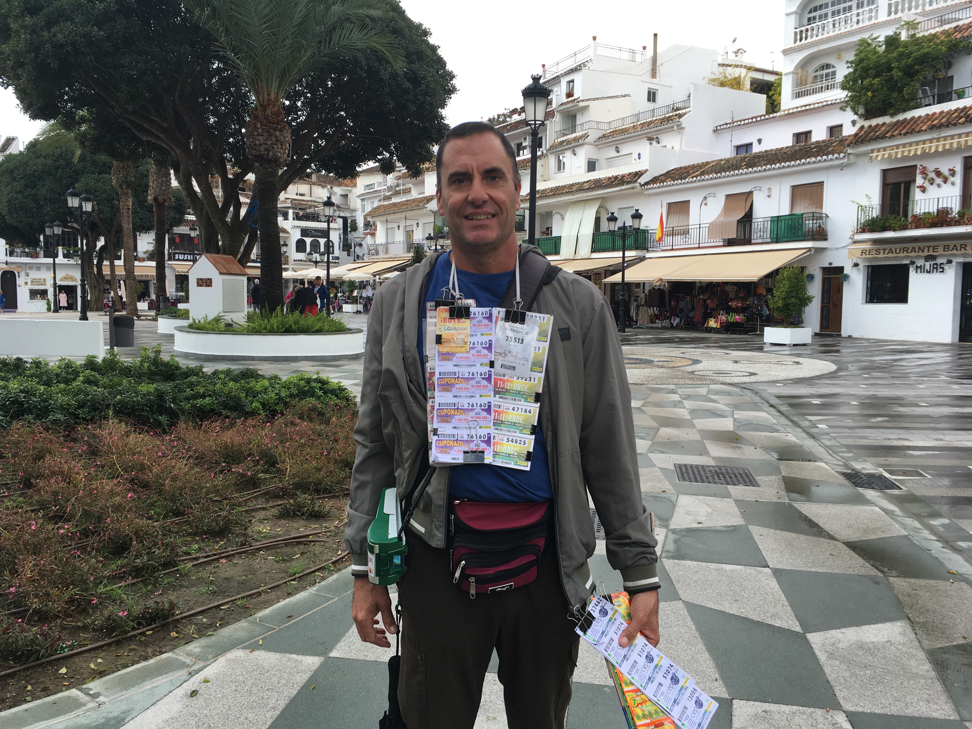 vendedor_cuponazo_mijas1.jpg