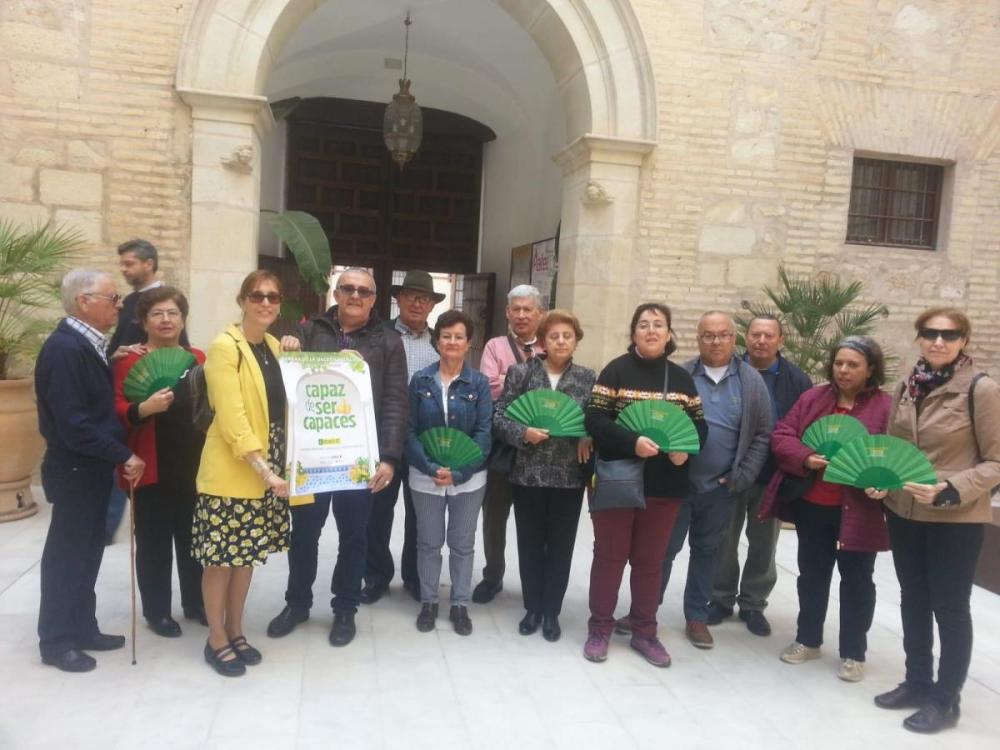 Afiliados cordobeses disfrutando de una visita por los museos de la ciudad