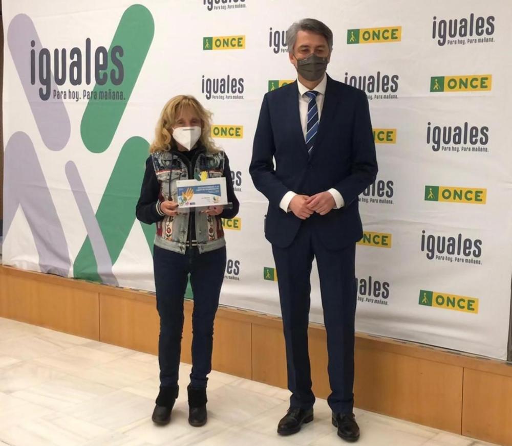 Luz Marina Vara Gil, Voluntaria del Año en Cádiz