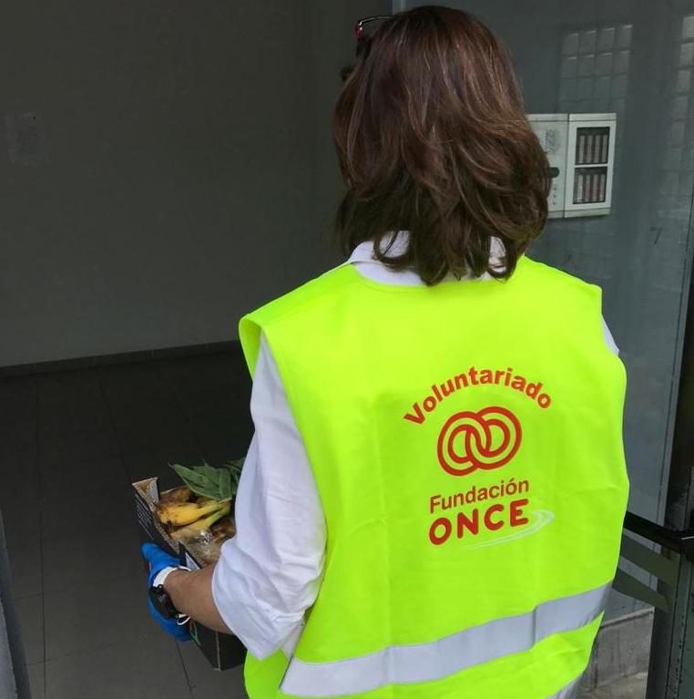 La labor de ayuda de los voluntarios de Fundación ONCE ha sido decisiva para las personas más vulnerables en estos meses