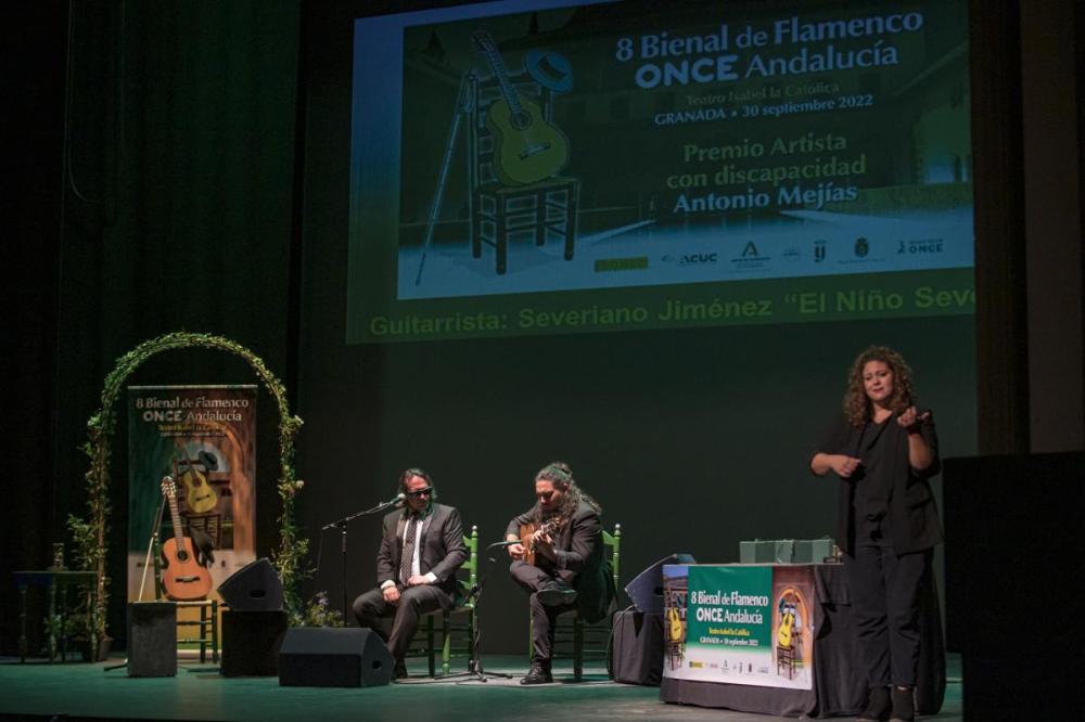 Antonio Mejías sobre las tablas del Isabel la Católica de Granada