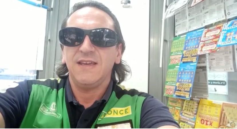 Antonio Mejías, vendedor de la ONCE en Córdoba
