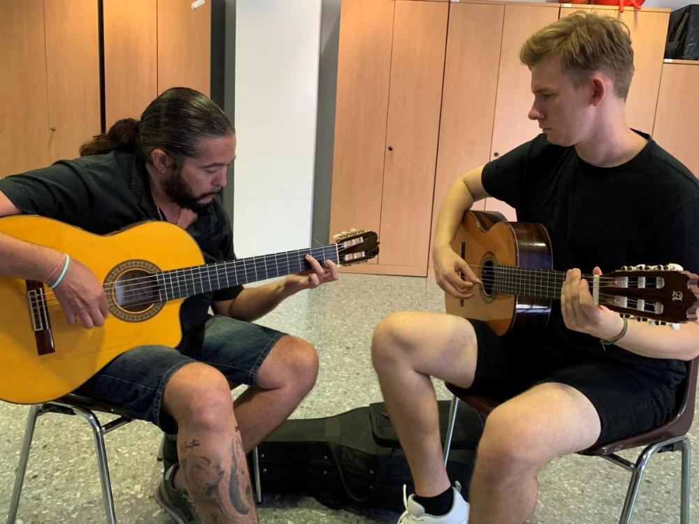 La intención del joven ucraniano es matricularse el próximo curso en el Conservatorio Superior de Málaga