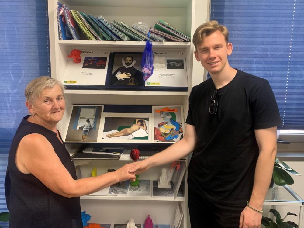 María y Roman solo tienen palabras de gratitud a la ONCE por lo toda la ayuda que le ha prestado