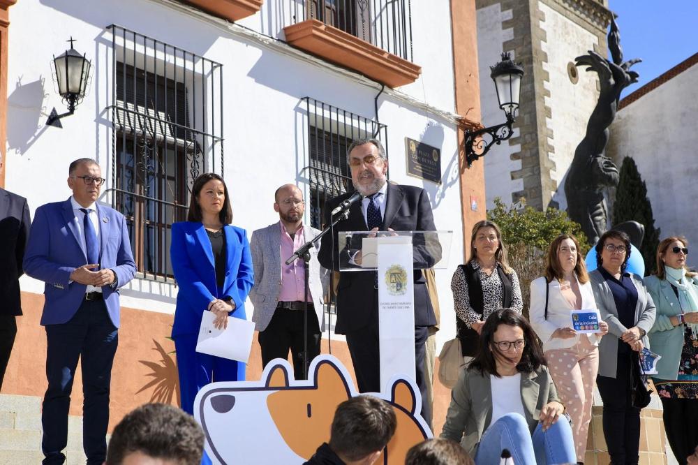 Carballeda hablando