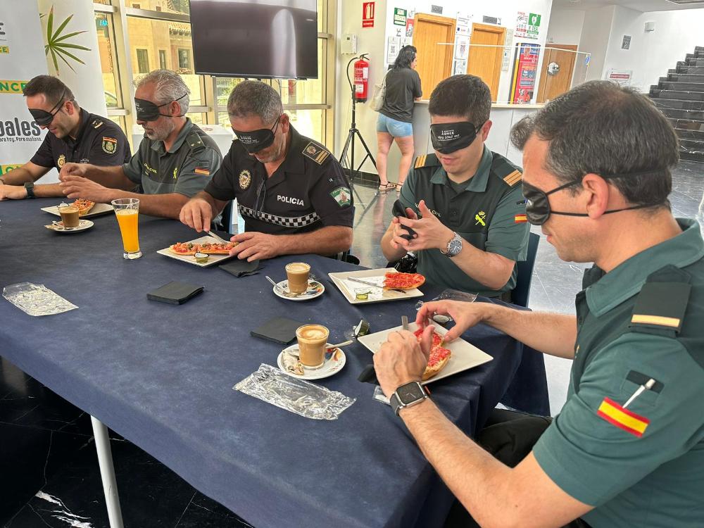 Desayuno a ciegas en Huércal Overa