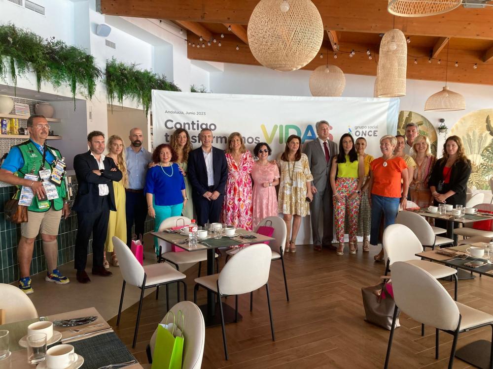 foto de familia del desayuno