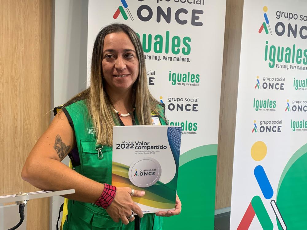 María Molina, vendedora de la ONCE en Almería