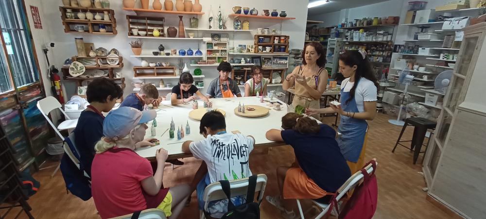 Imagen del taller de barro azul