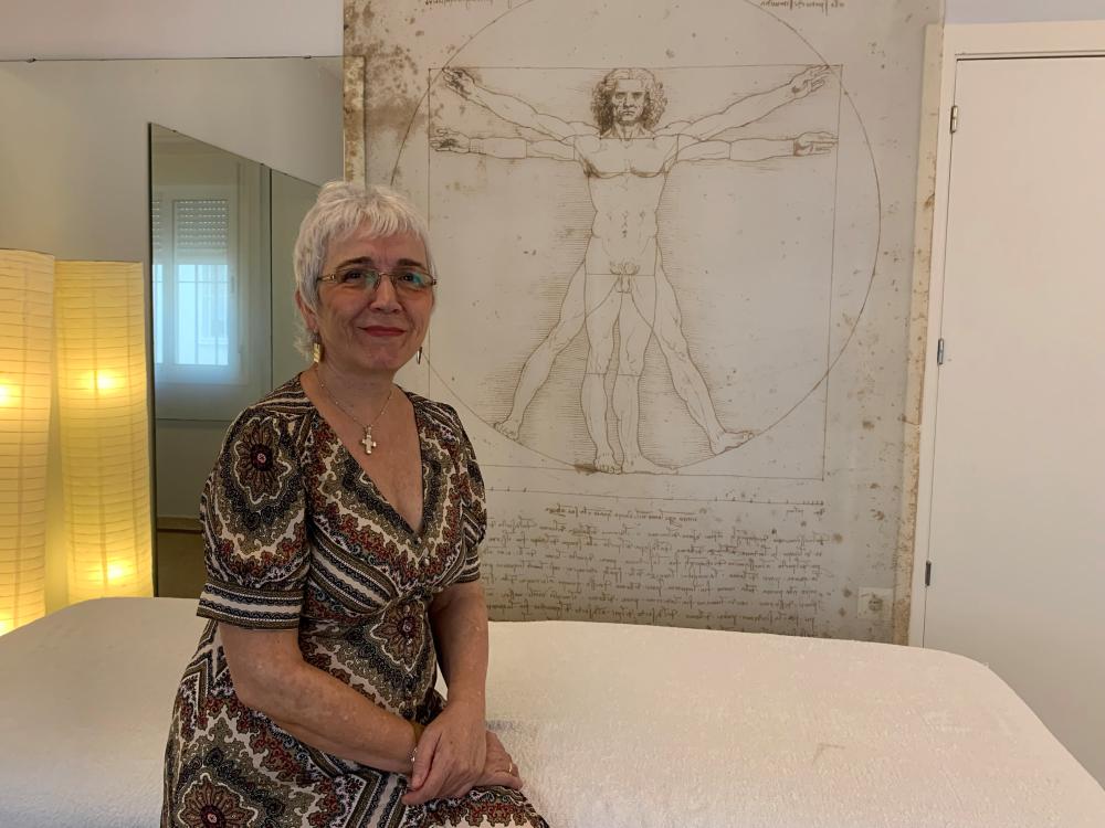 Gumersinda Naranjo en su Gabinete