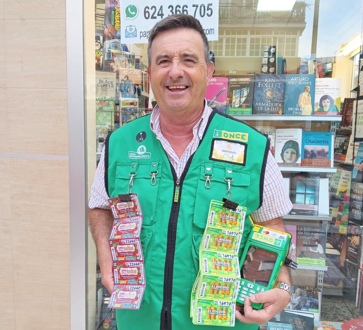 Antonio Osuna fue el vendedor con mayor fortuna en octubre, con 675.000 euros en premios en Málaga