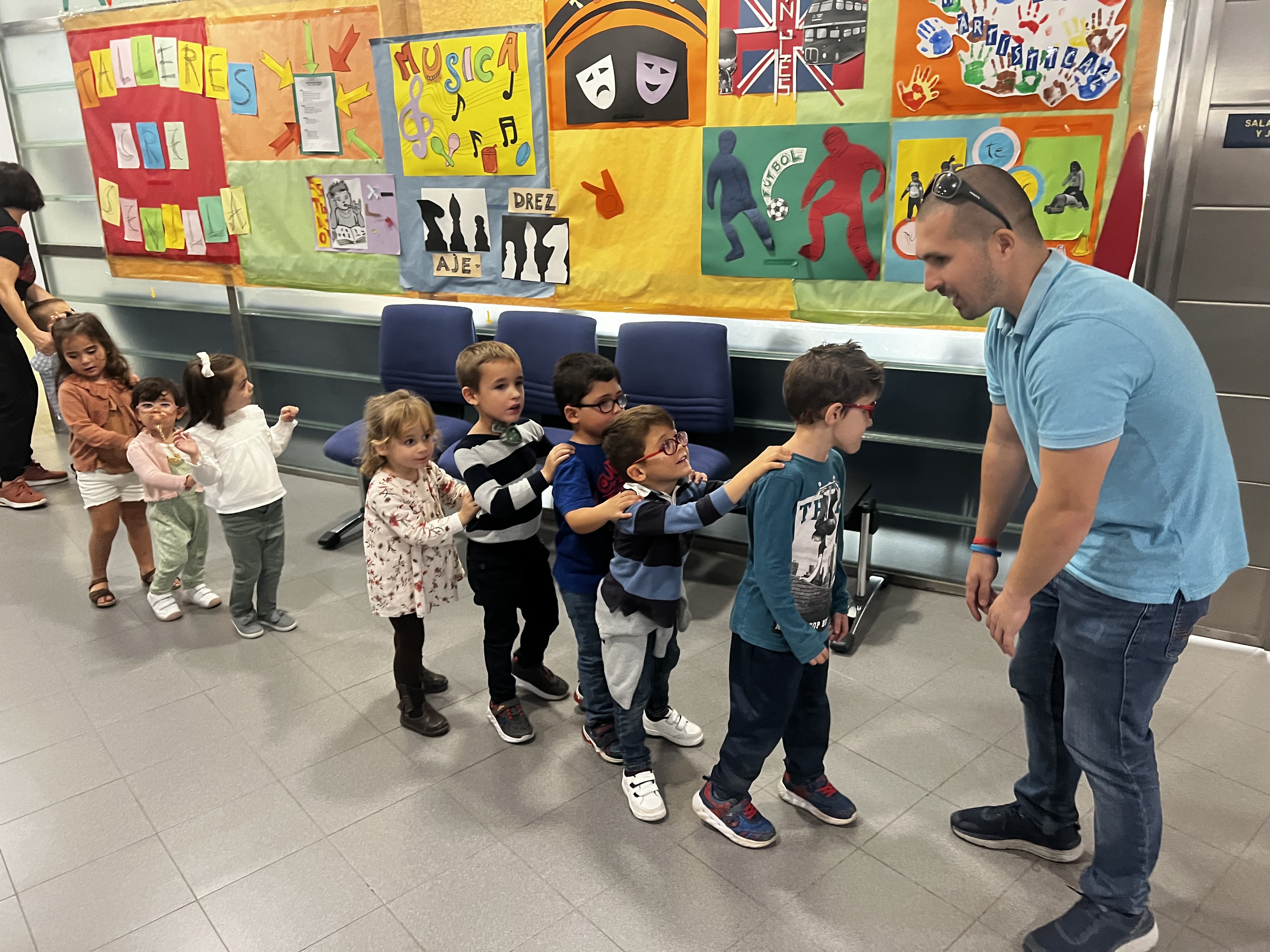 El CRE celebra una Jornada de Familias para padres, madres, alumnos y profesionales