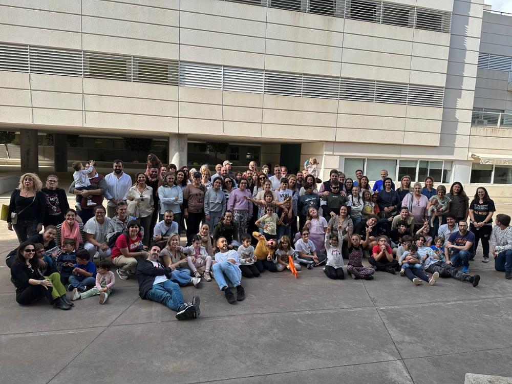 foto de familia de todos los participantes