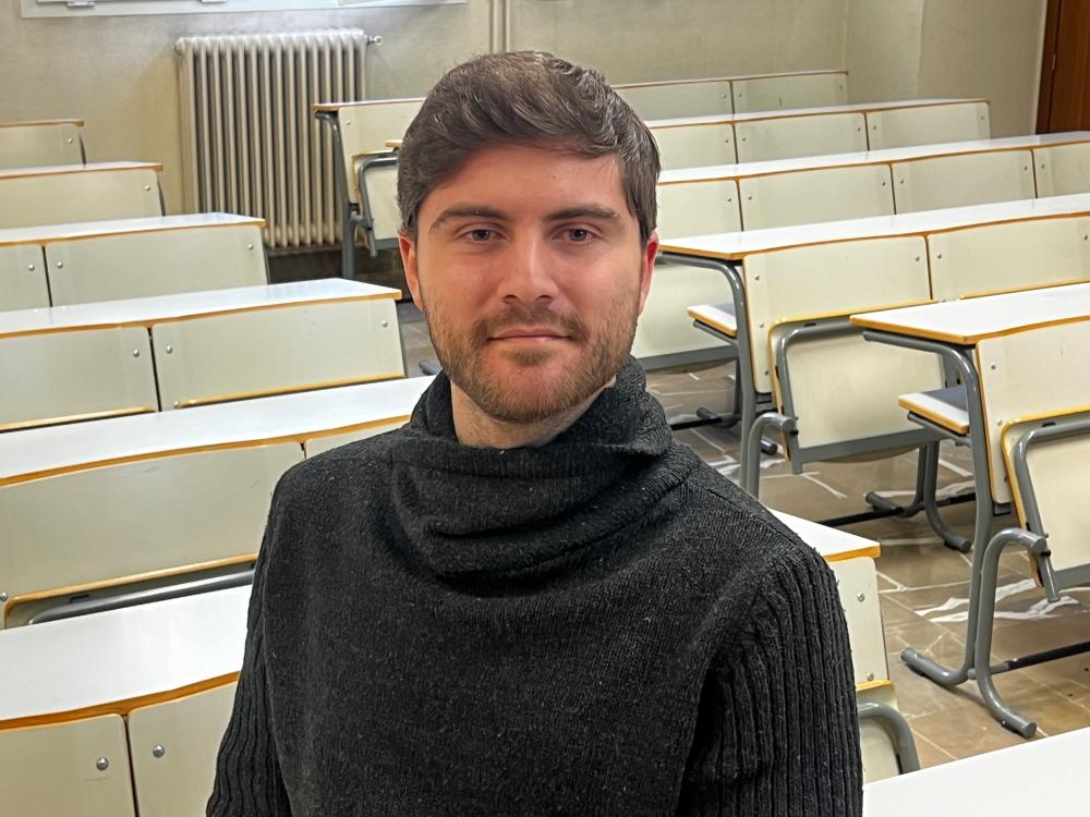 Pablo en un aula