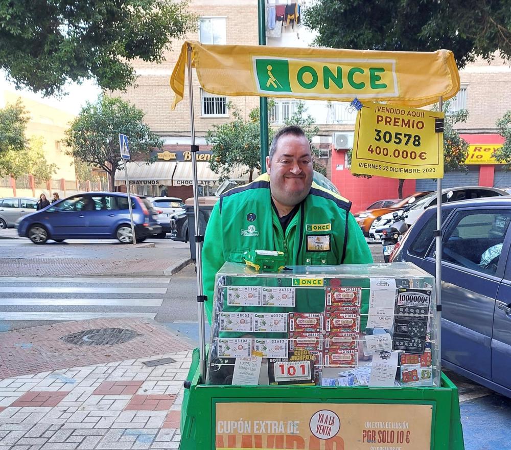 Francisco Porras, vendedor de la ONCE en Málaga