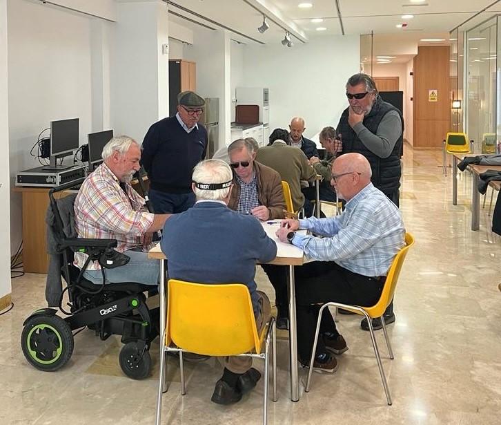 Torneo de Dominó en Granada