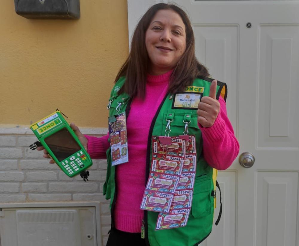María Isabel Gómez, vendedora de la ONCE en Almería