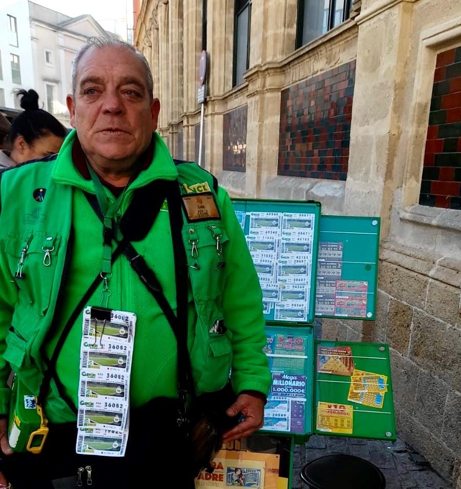Luis Romero, vendedor de la ONCE en Jerez