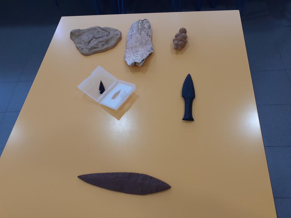 Herramientas de piedra trabajadas en el taller