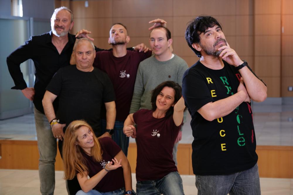 foto de familia del nuevo grupo de teatro