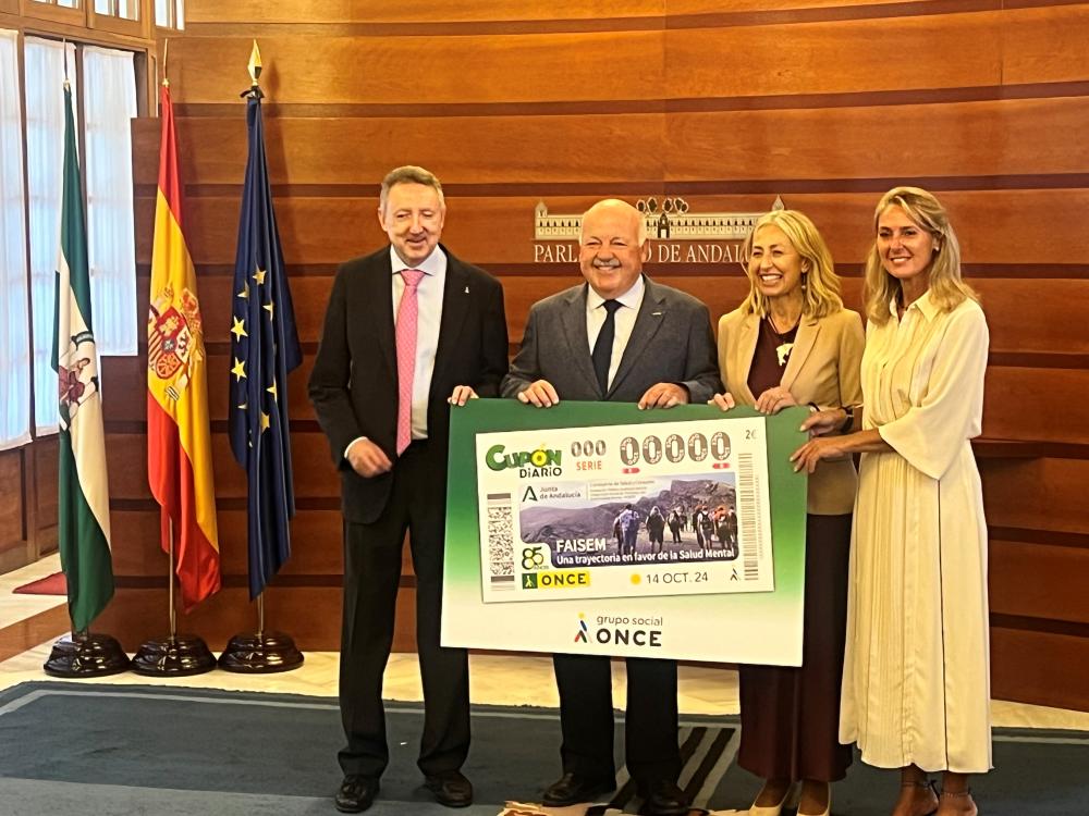 Foto de familia con el cupón