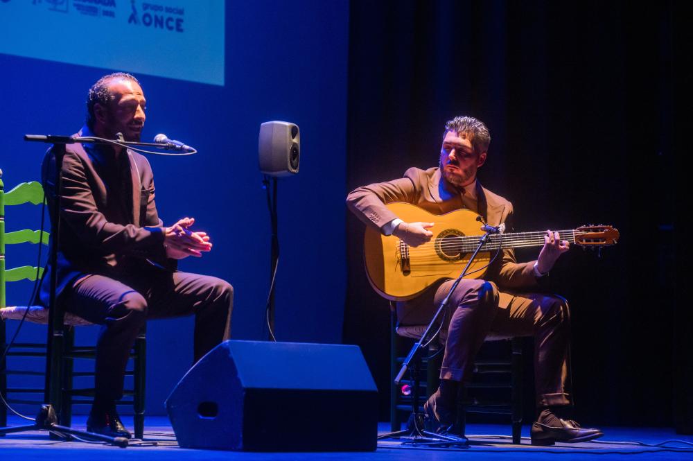 Javi Santiago con Moisés Martínez