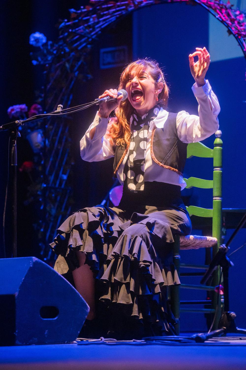 Actuación de Nieves Molina