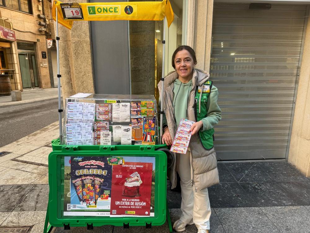 Guillermina García, vendedora de la ONCE en Almería