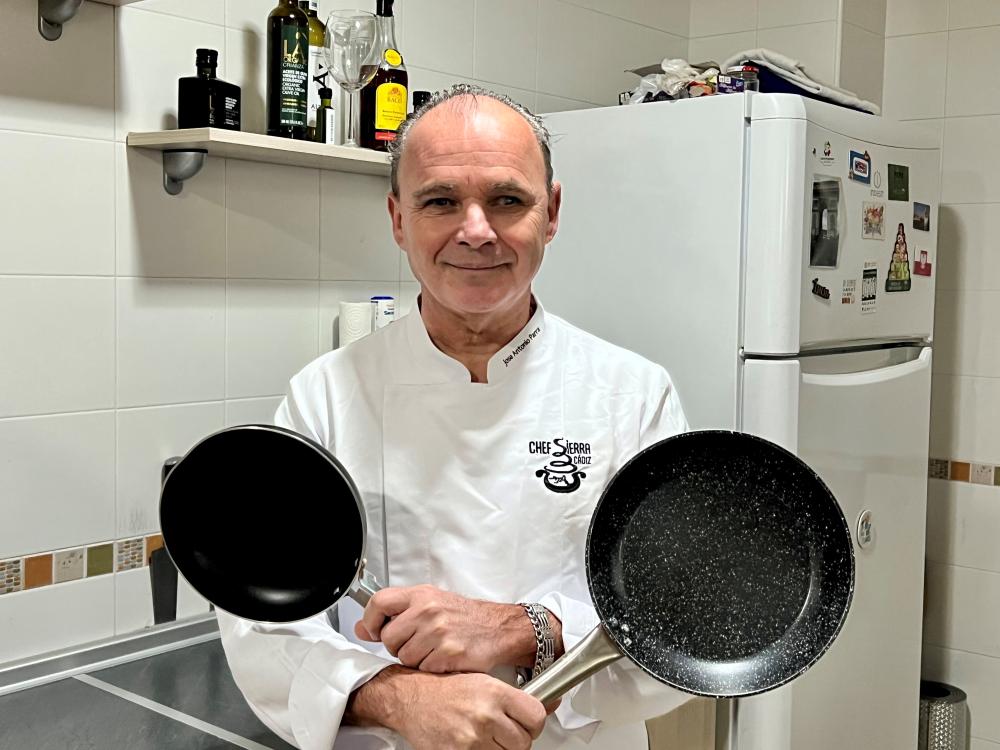 Parra en su cocina de El Bosque