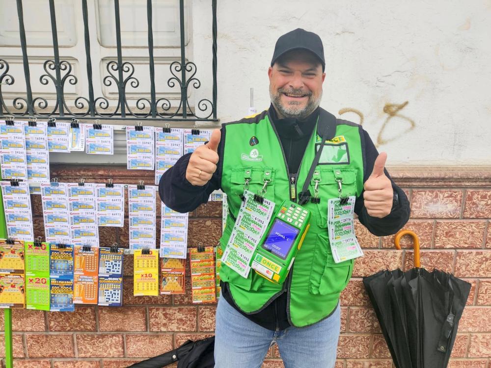 José Antonio Benítez, vendedor de la ONCE en Ubrique
