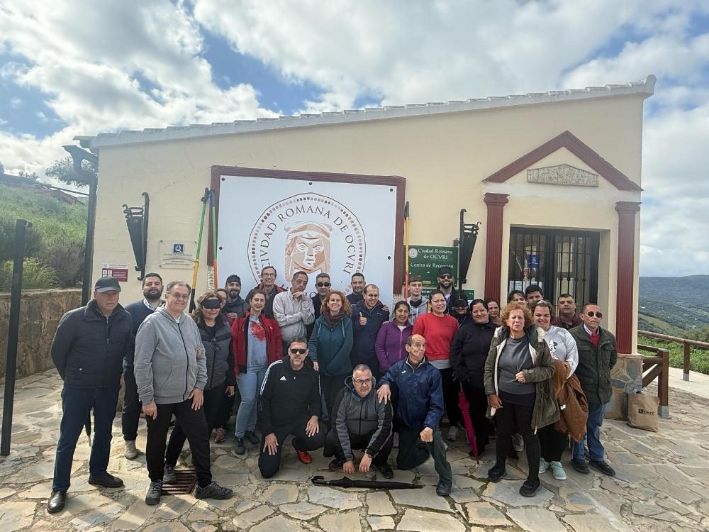 Foto de familia de los participantes