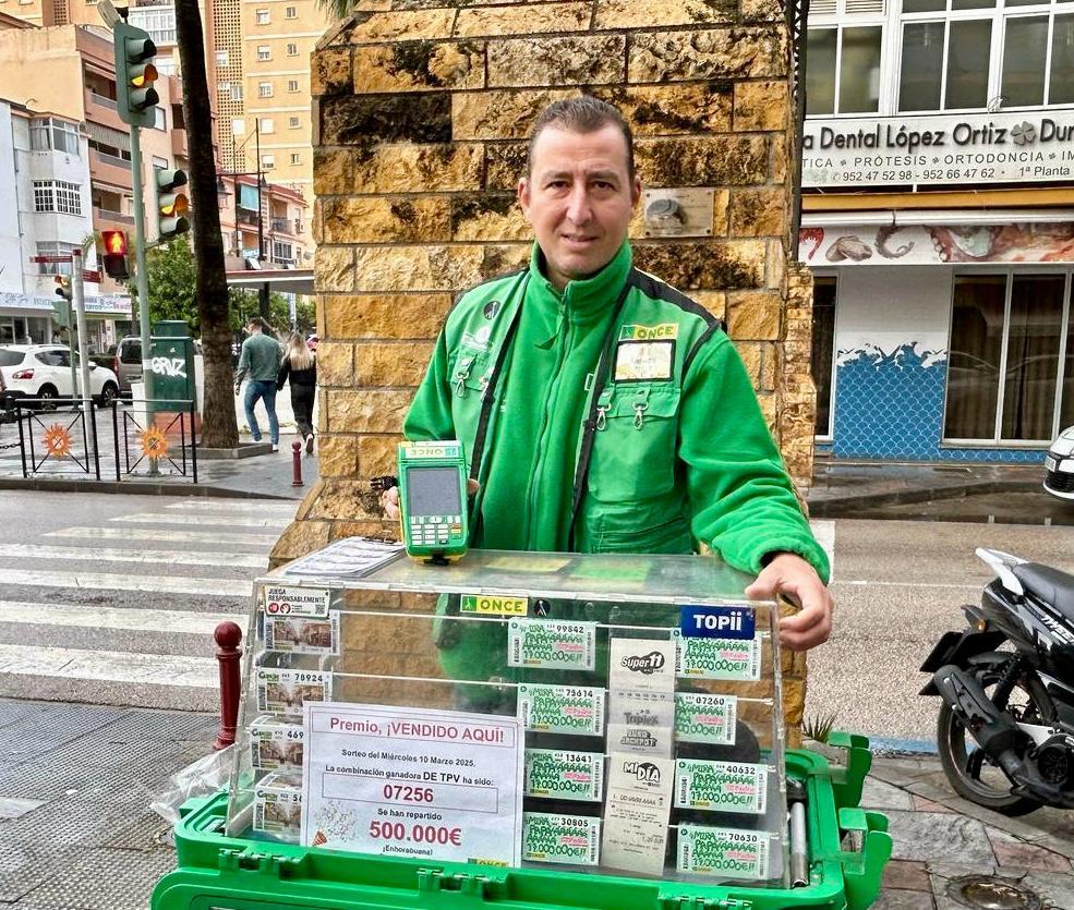 Alejandro Pérez, vendedor de la ONCE en Fuengirola
