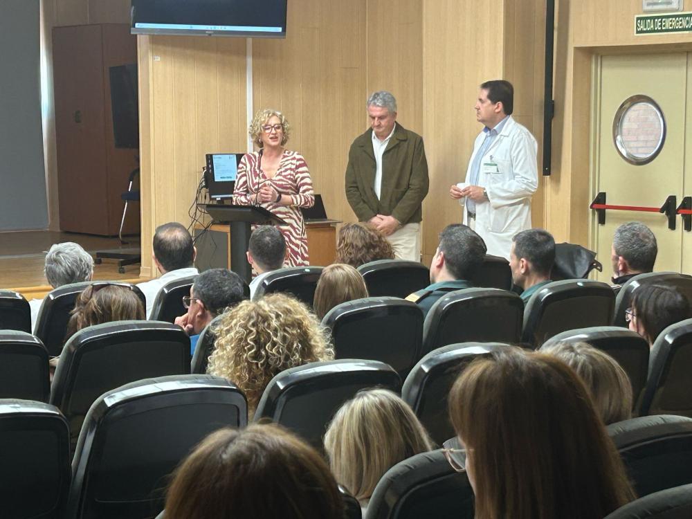 Charla con sanitarios en Huercal-Overa