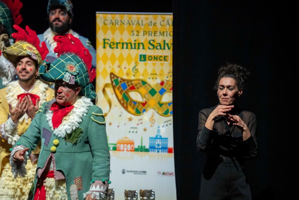 La intérprete de signos durante 'Un peligro para la patria'