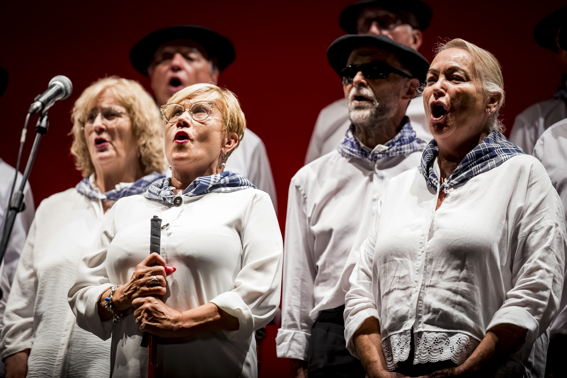 Actuación de la Coral Alaia