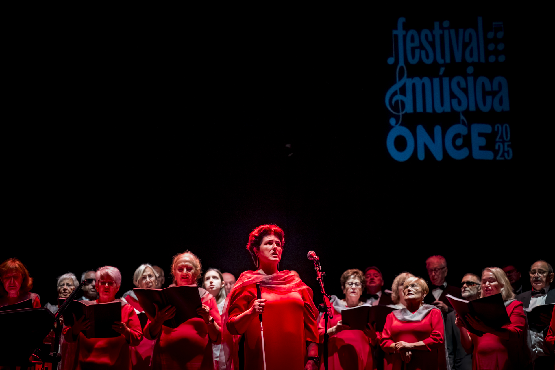 Actuación de la Coral Alaia