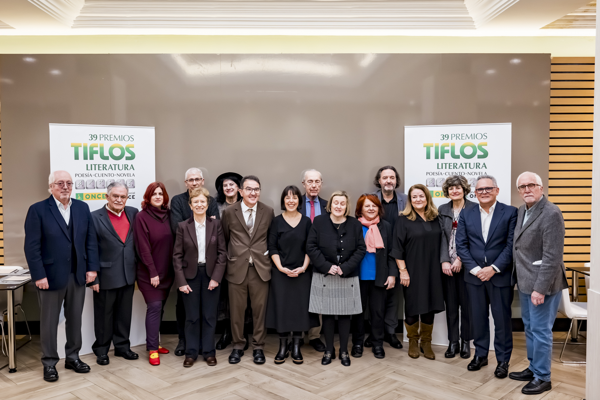 foto familia jurado premio tiflos