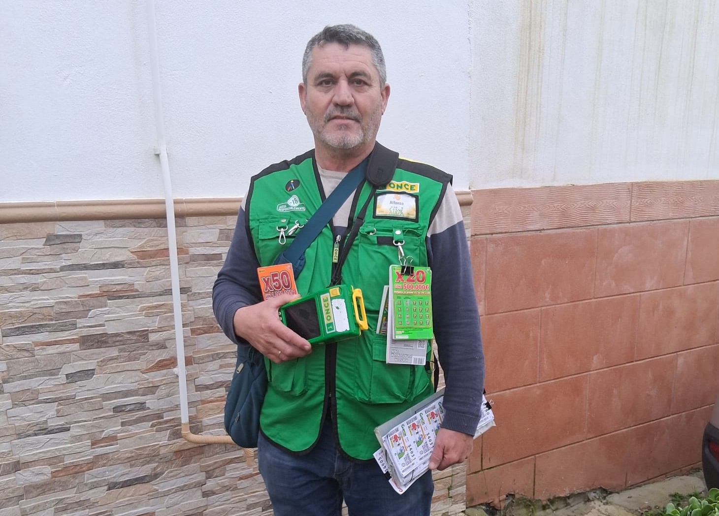 alfonso cantero con su chaleco