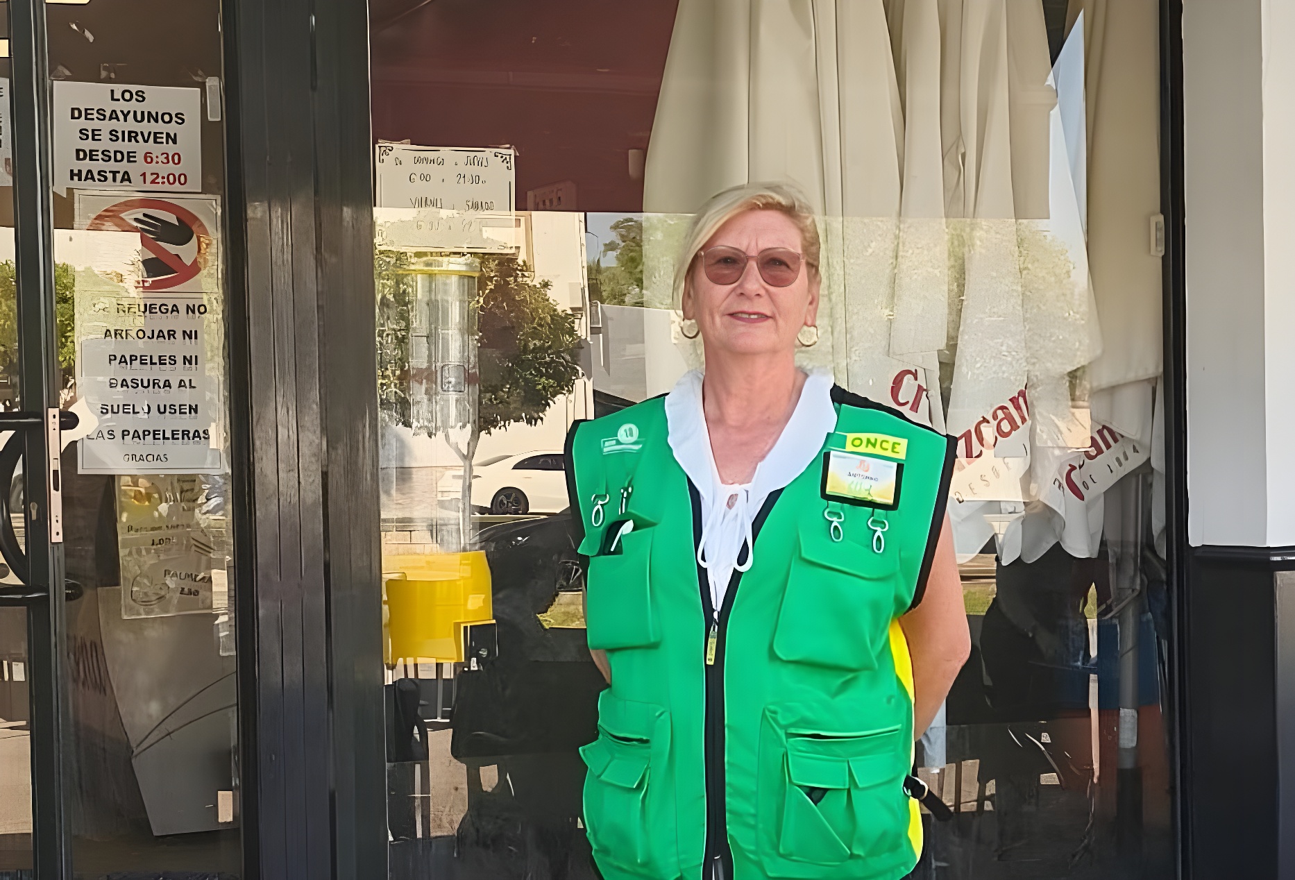 Antonia Esquina en la Alacena
