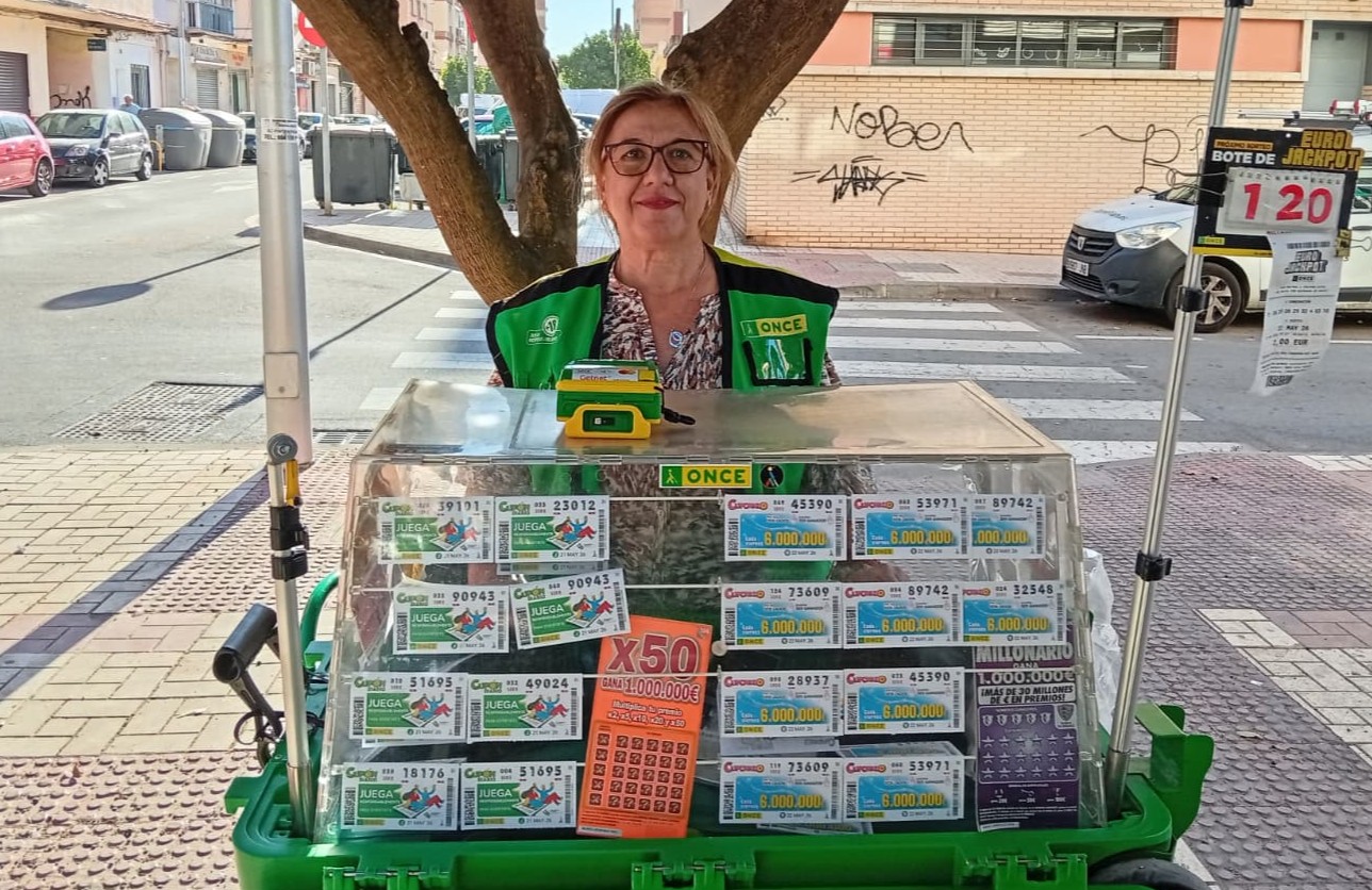 Aurelia Moreno en el Camino de San Rafael