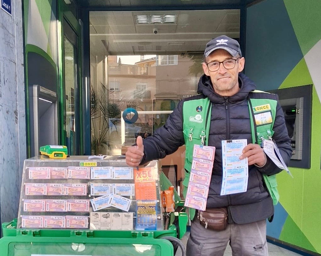Jesús Rochel, vendedor de la ONCE en Cártama
